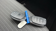 Hyundai i20 1.0T GDi 48V MHD SE Connect 5dr Petrol Hatchback